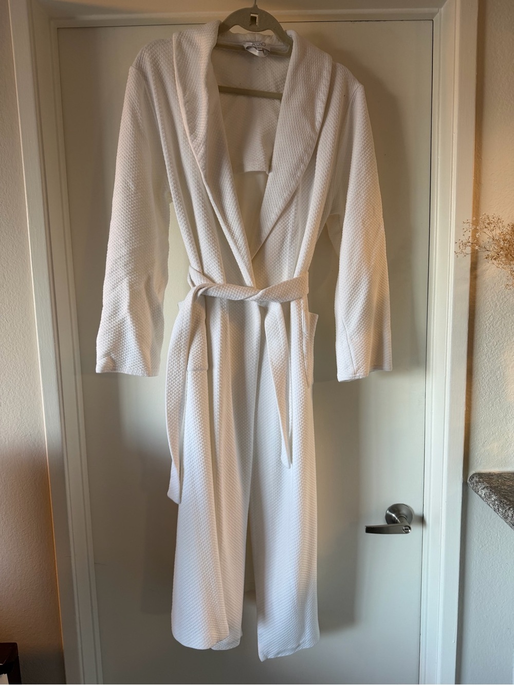Pluto Intimates & Sleepwear | White Waffle Knit Bathrobe with Belt